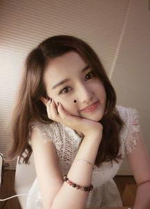 网红馥雅吃瓜是真的吗视频,是真是假，一探究竟